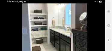 Wanted Roomate for Townhouse.