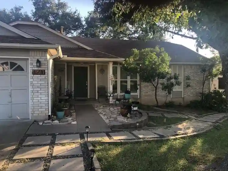 Available Now- great location!