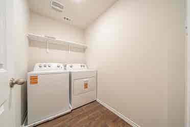 I have 2 furnished rooms for rent