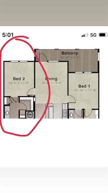 Bedroom for rent in apartment