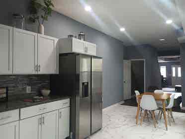 FULLY RENOVATED INCLUDES UTILITIES