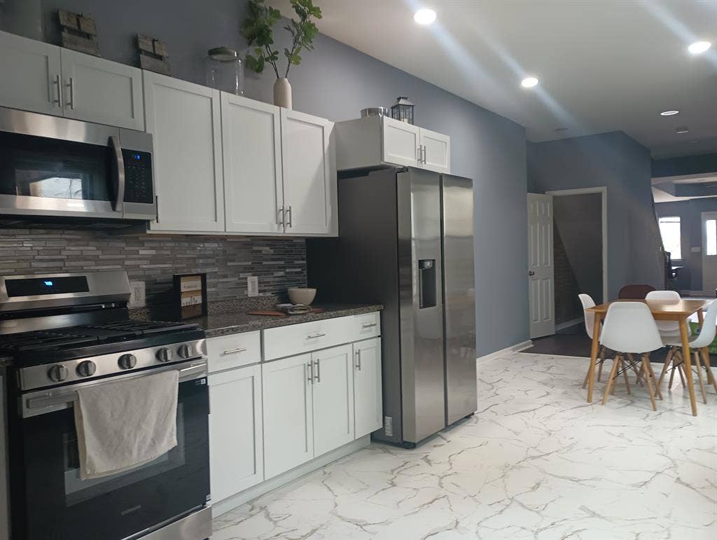 FULLY RENOVATED INCLUDES UTILITIES