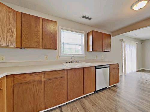 Spacious Room for Rent