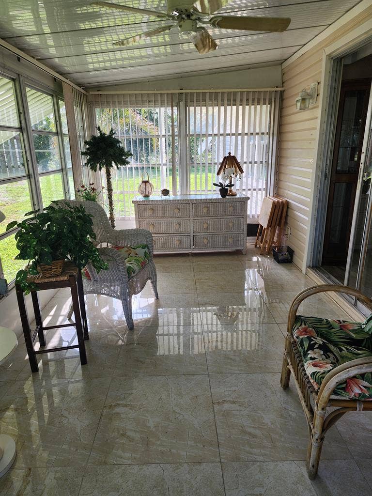 Room for rent with bath