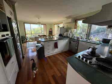 Room for rent in Robina
