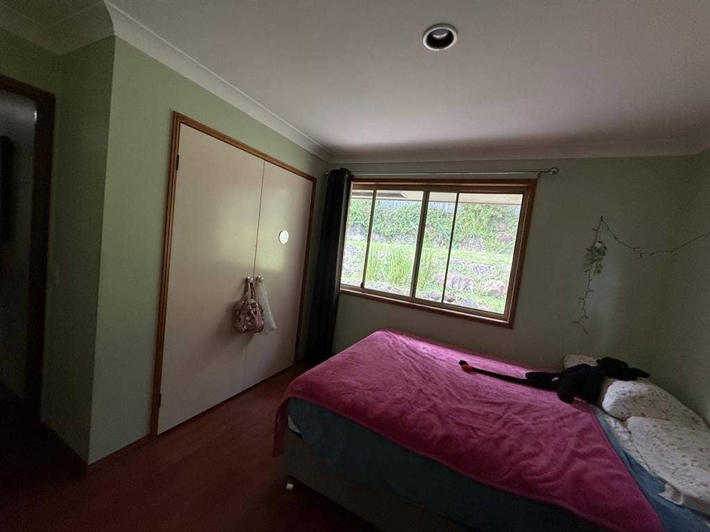 Room for rent in Robina