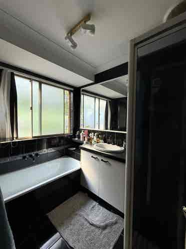Room for rent in Robina