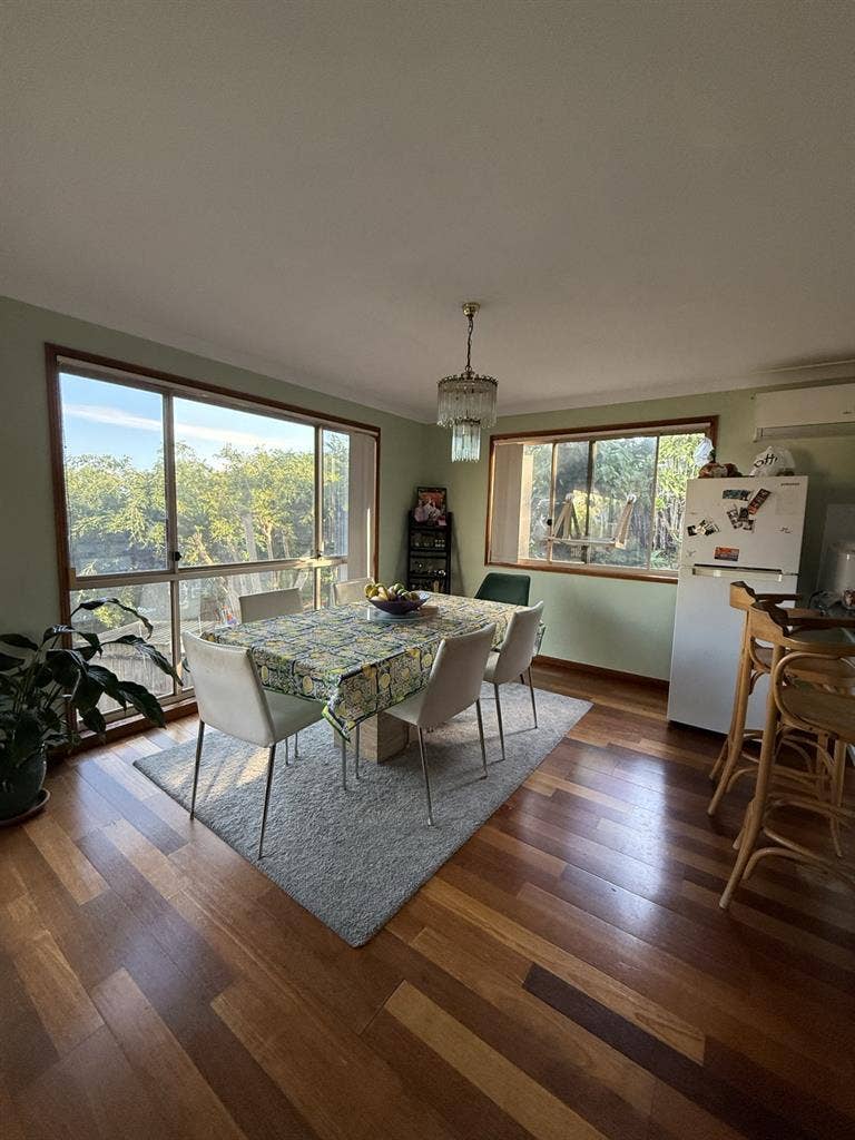 Room for rent in Robina