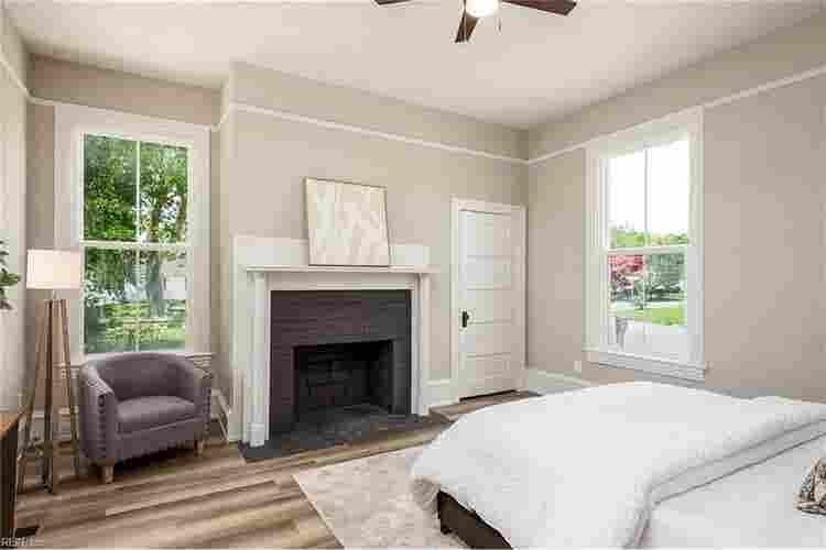 Room for rent, Williamsburg