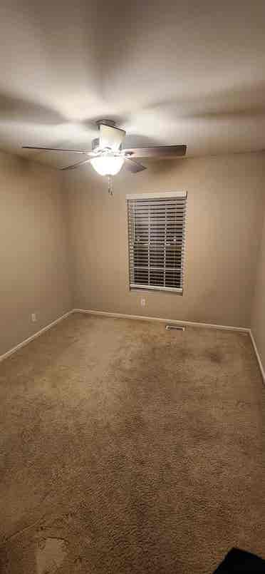 Room for Rent in W. Millard Area