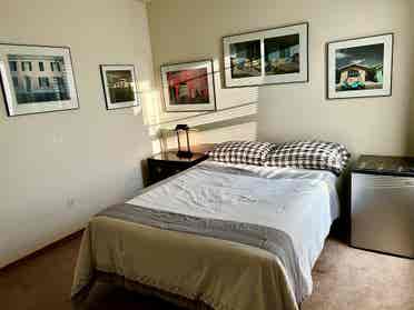 Seeking two roommates in Fairwood