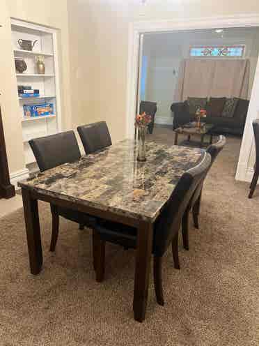 Fully Furnished Unit in Verona