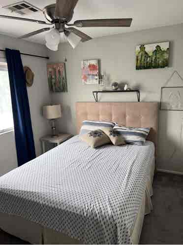Room for rent $