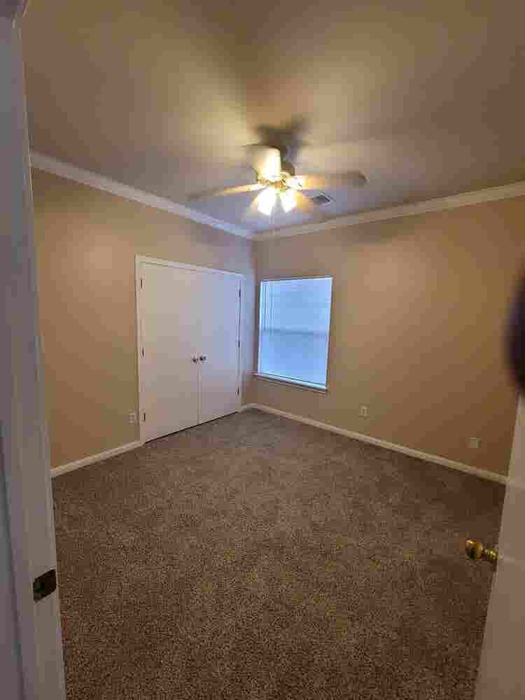 ROOM ***AVAILABLE OCT ***