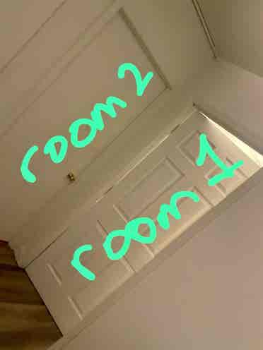 Room for rent 1/2 block from N/W
