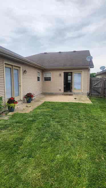 Roommate wanted