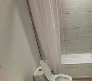 Private room/space- Fast move in