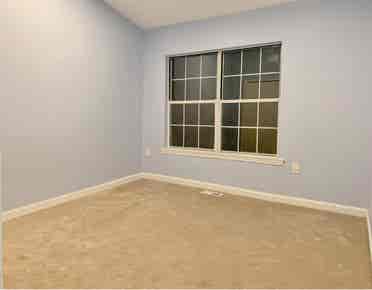 Private Room (July 1st Move-In)