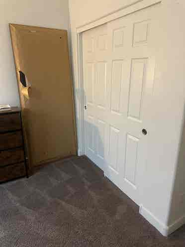 Small room&additional office space