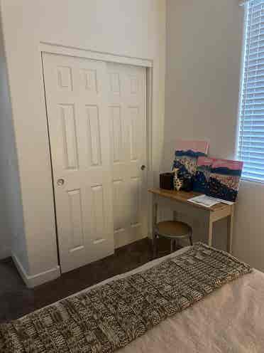 Small room&additional office space