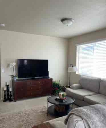 Private room + office for rent!