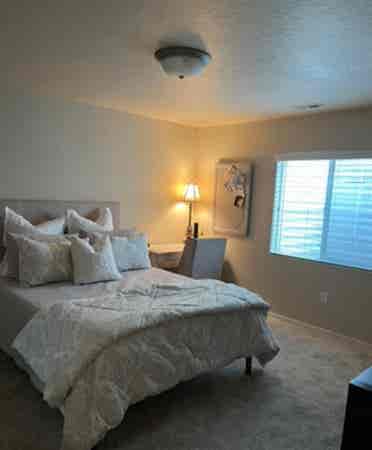 Private room + office for rent!