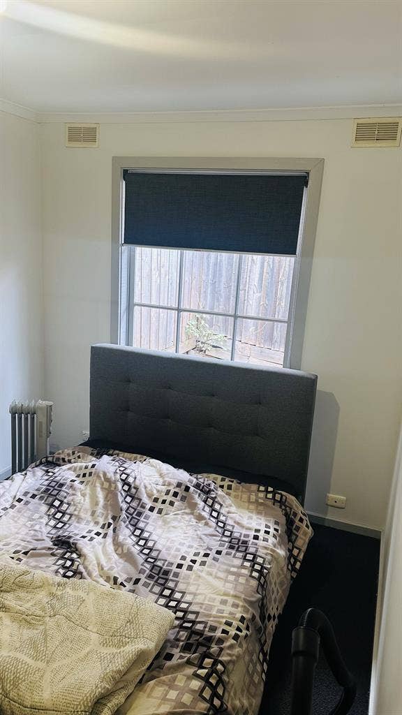Looking for one Male housemate