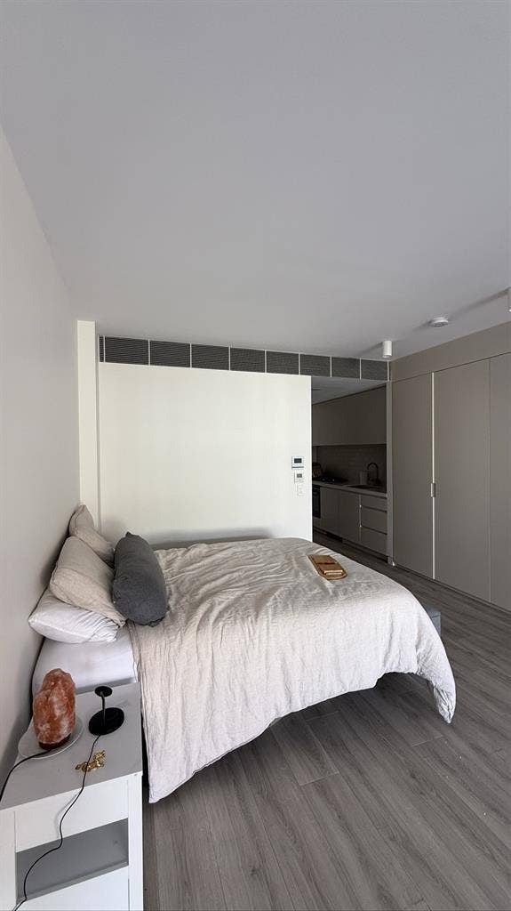 Bondi Appt, best location!