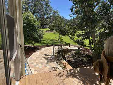 House on acreage. Tambourine Mt.
