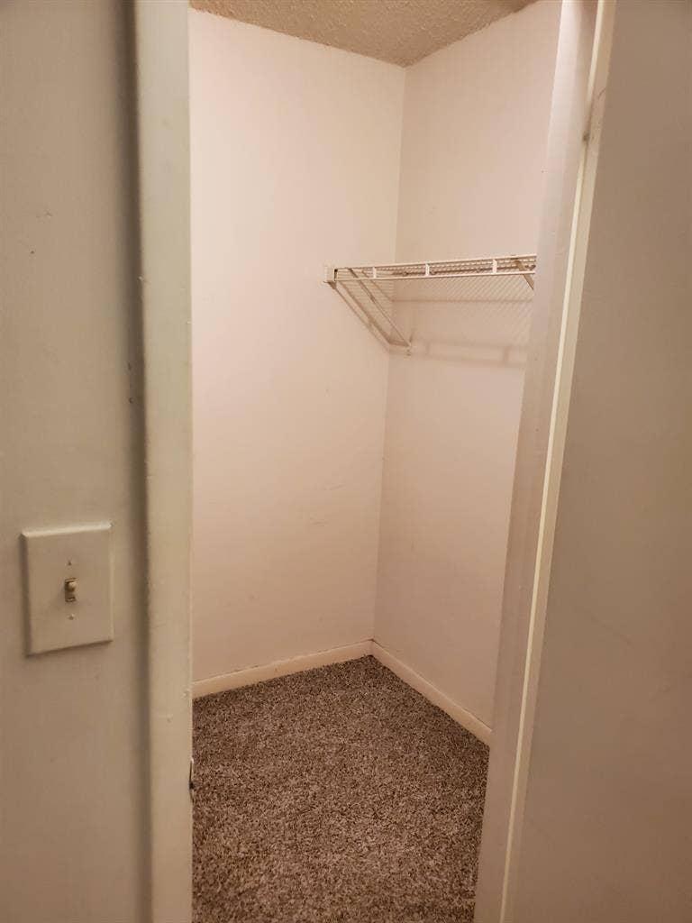 Affordable spacious bed&bath avail