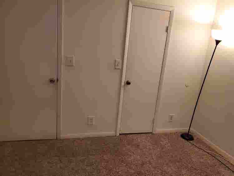 Affordable spacious bed&bath avail