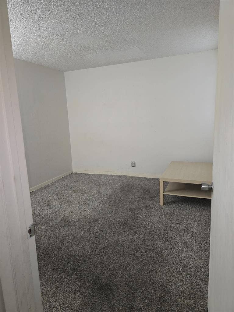 Affordable spacious bed&bath avail