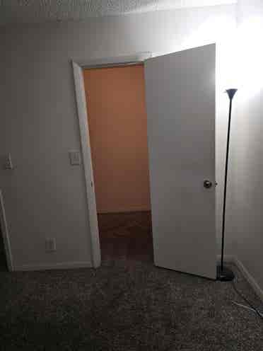 Affordable spacious bed&bath avail