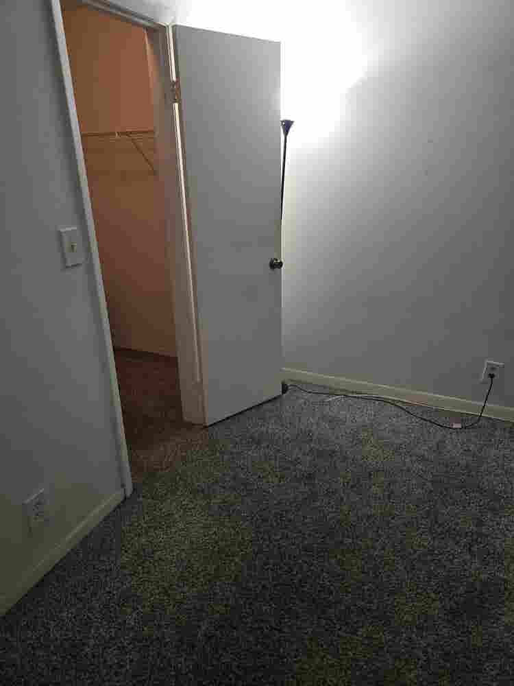 Affordable spacious bed&bath avail
