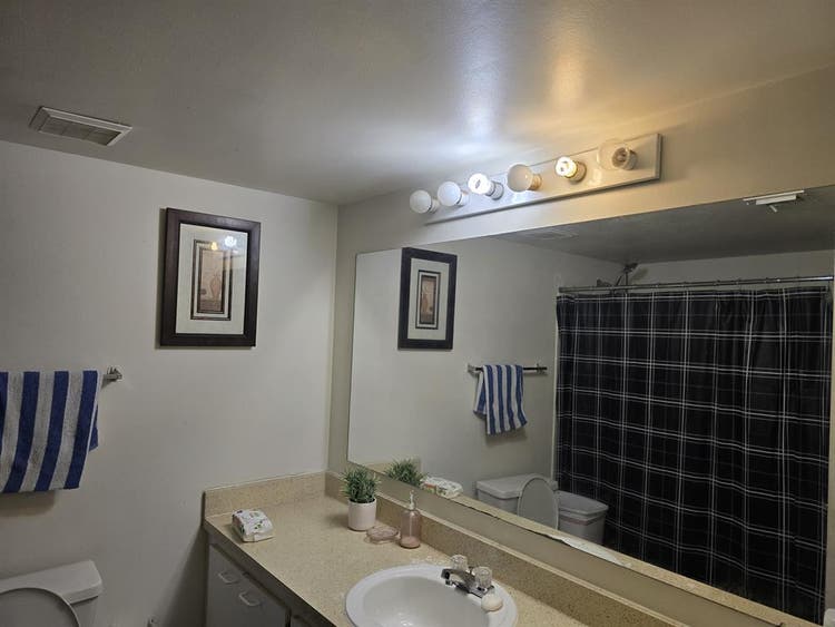 Affordable spacious bed&bath avail