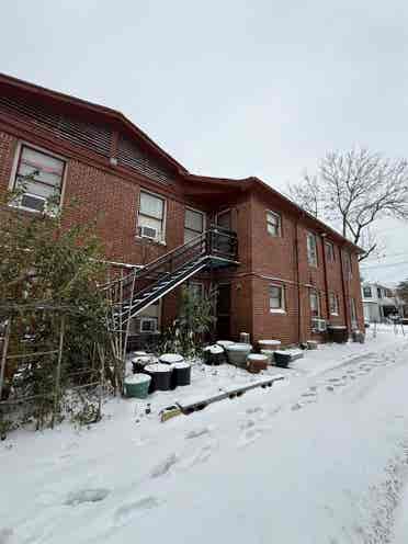 Seeking Roommate