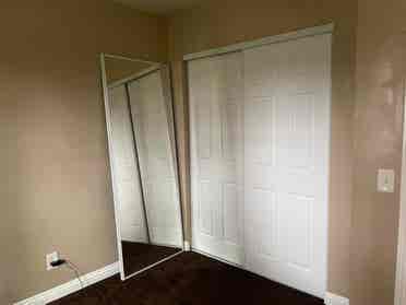 Looking for roommate starting Aug 1