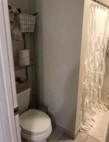 Private room for immediate move in