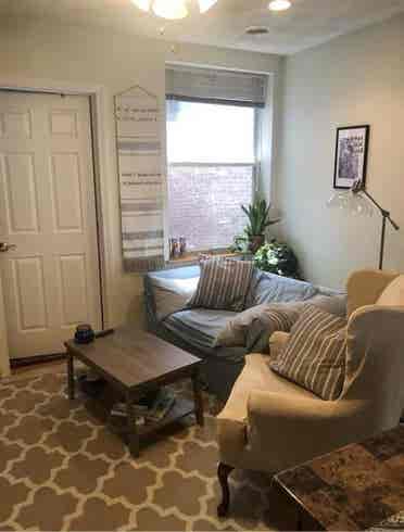 Private room for immediate move in
