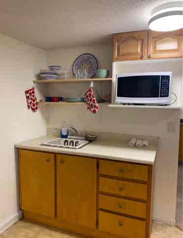Full furnished separate unit (rent)