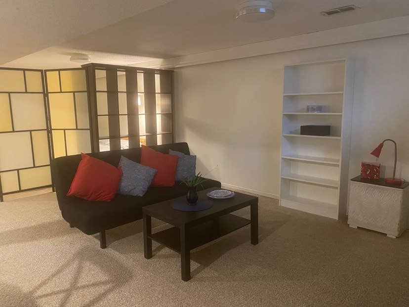 Full furnished separate unit (rent)