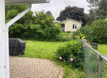 Full furnished separate unit (rent)