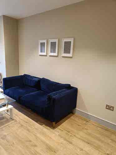 Private room available for 2 months