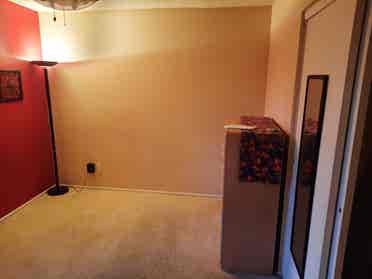 Home and Room Share