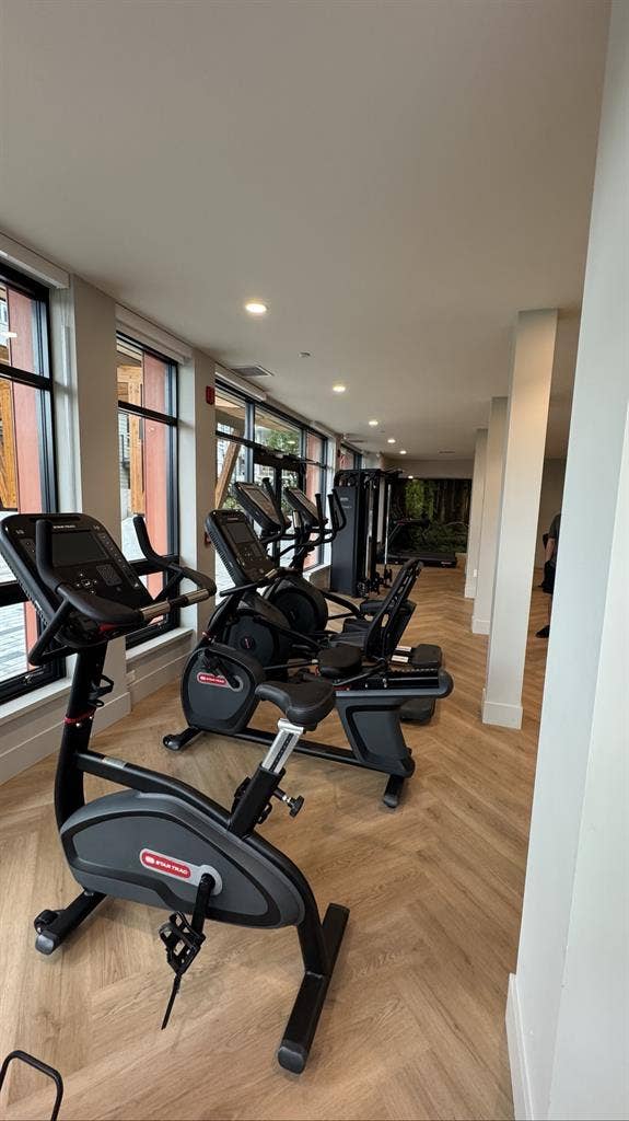 Brand New 1 Bedroom
Condo