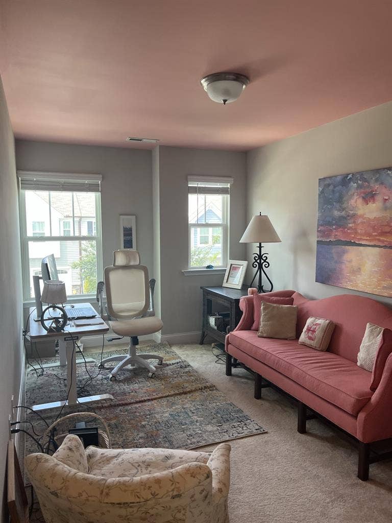 Cute room for traveller