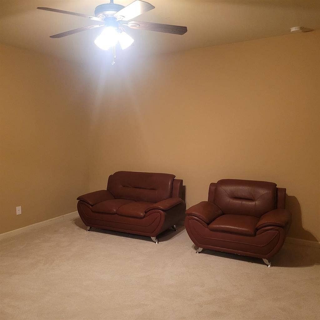 3 Rooms for Rent