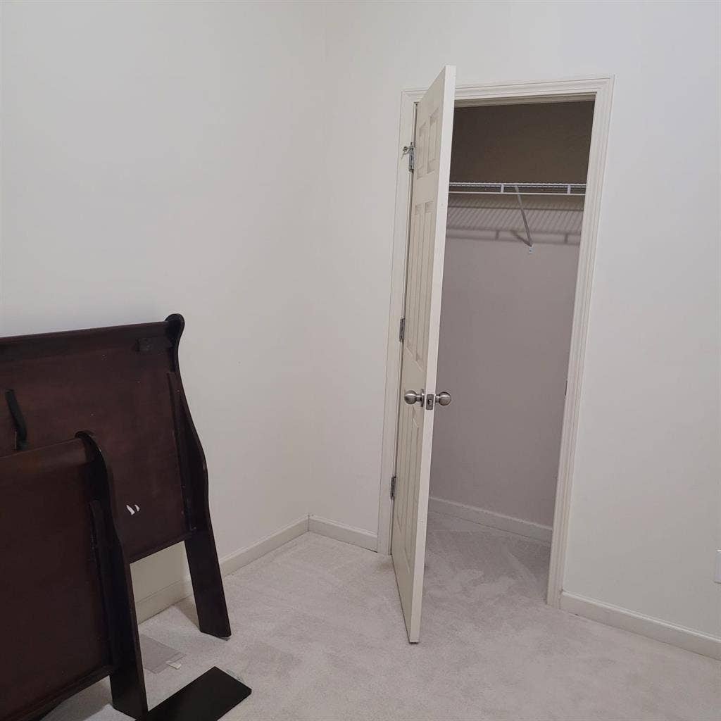 3 Rooms for Rent