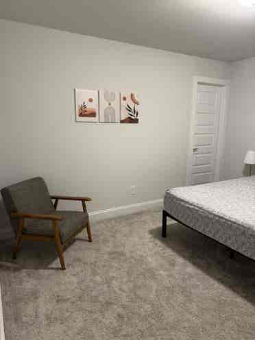 Furnished bedroom for rent