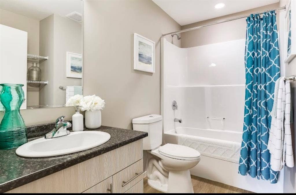 1 bedroom available